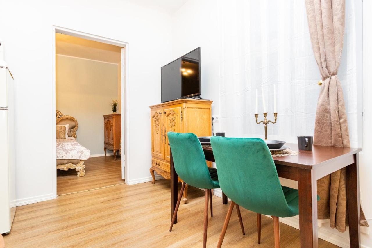 Easyrentals By Reval