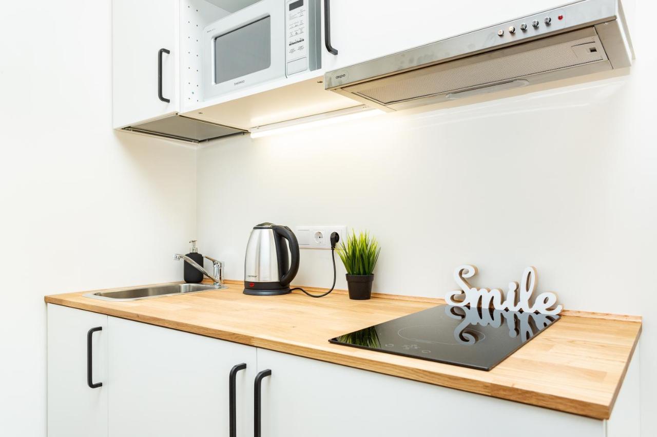 Apartment Easyrentals By Reval